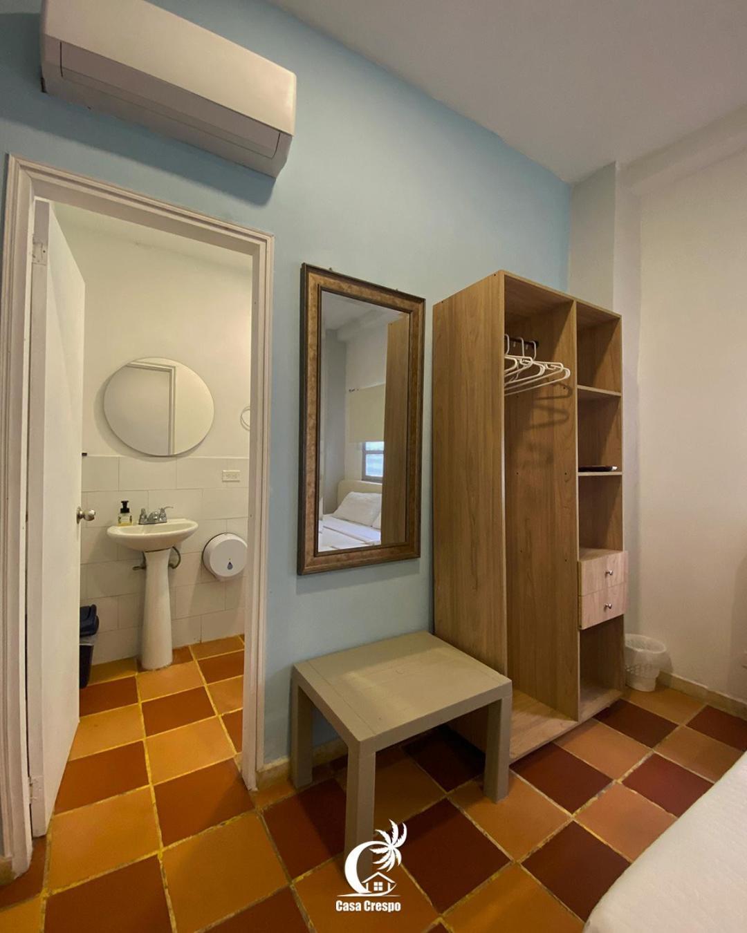 Bed and Breakfast Casa Crespo Картахена Экстерьер фото